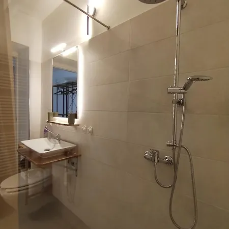 Bnb Ranco Πανσιόν Ranco