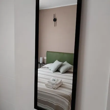 Bnb Ranco Πανσιόν